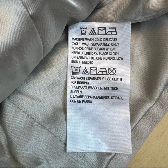 GRAVER Susan Graver Faux Leather Long Sleeve Jacket Pale Stone Color Size 12 - Picture 7 of 13